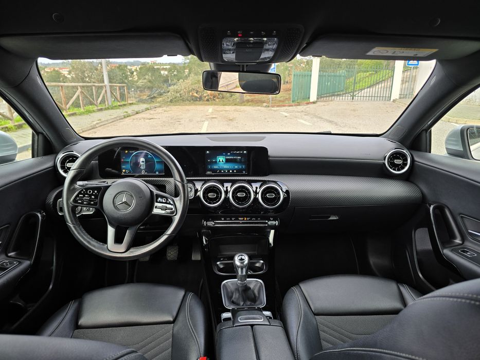 Mercedes-Benz A180 d Style Nacional 1 Dono Como Novo