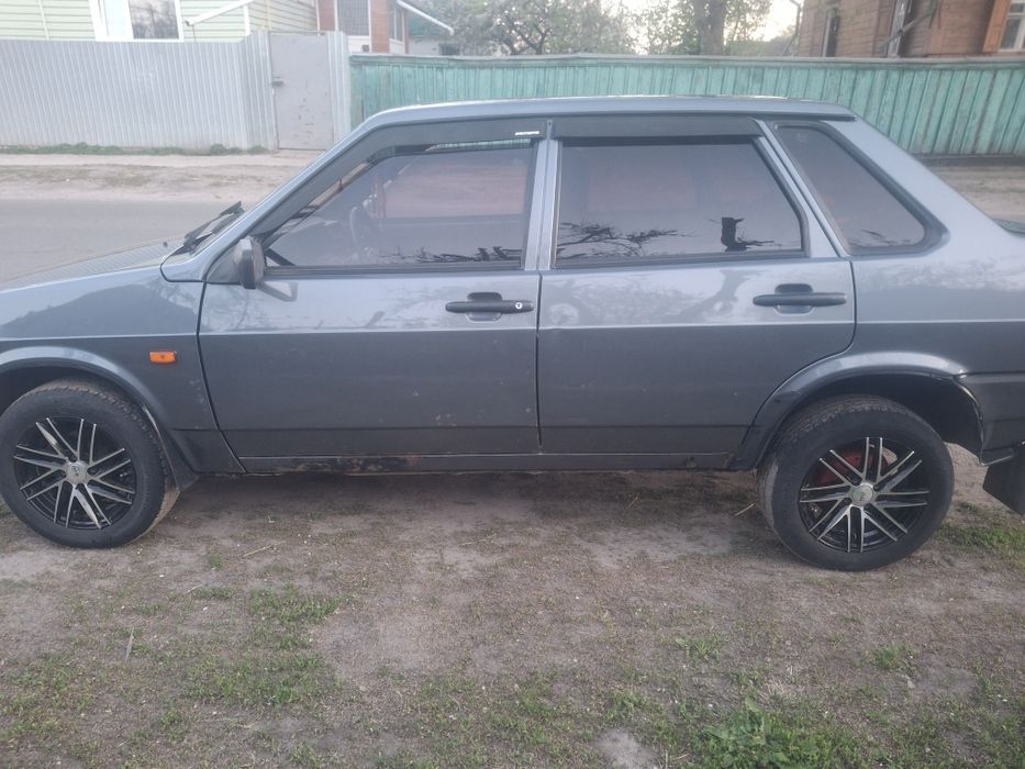 Продаю власне авто.