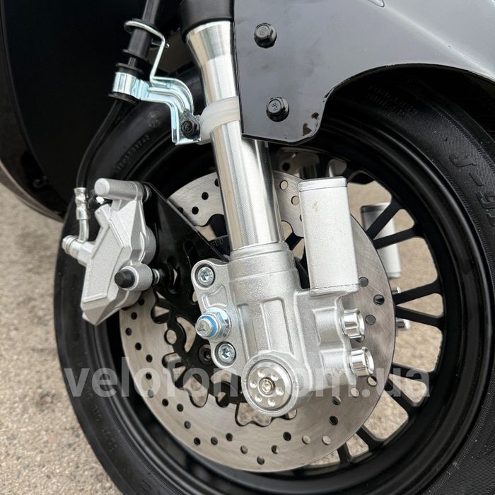 Електроскутер Corso SPEEDFIRE 2500W 72V/30Ah • пробіг до 86 км