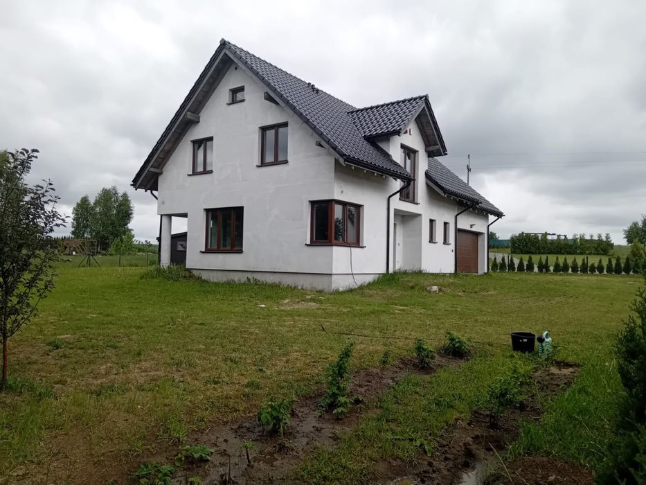 Gowidlino - dom  222 m2