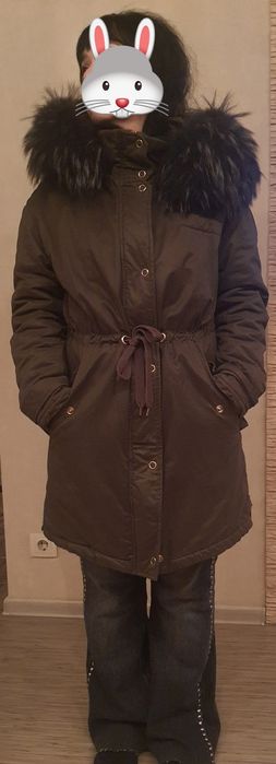 Парка pull&bear з натуральним хутром розмір М