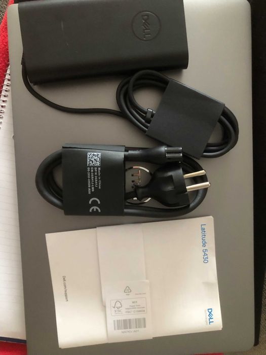 NOVO Dell Latitude 5430 i5  12thGen RAM 16.0GB 237GB WINDOWS 11 PRO