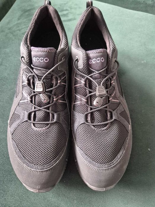 Męskie tekstylne buty Gore-Tex rozmiar 47 kolor

ECCO terracruise ii