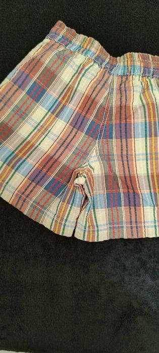 Saia multicolor criança