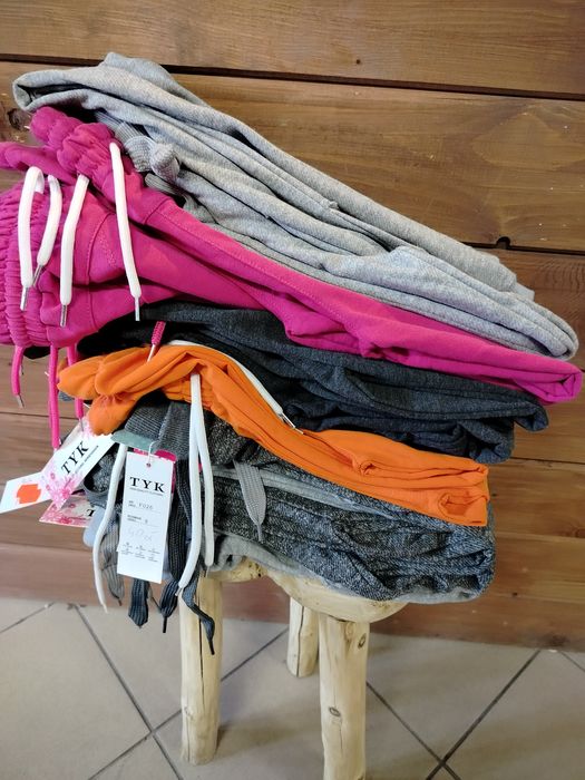 Paka ubrań dla dziewczynki