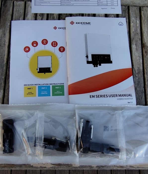 Inversor Híbrido GoodWe GW5048-EM 5kW (Novo / Selado) – C/ Smart Meter e WiFi