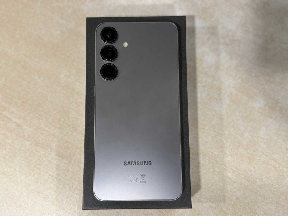 SAMSUNG Galaxy S25+ 12/256Gb Silver Shadow