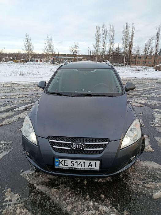 Продам KIA CEED от владельца.
