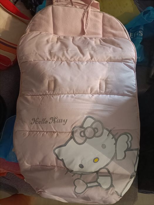 Forra universal carrinho Hello Kitty426334854023096320