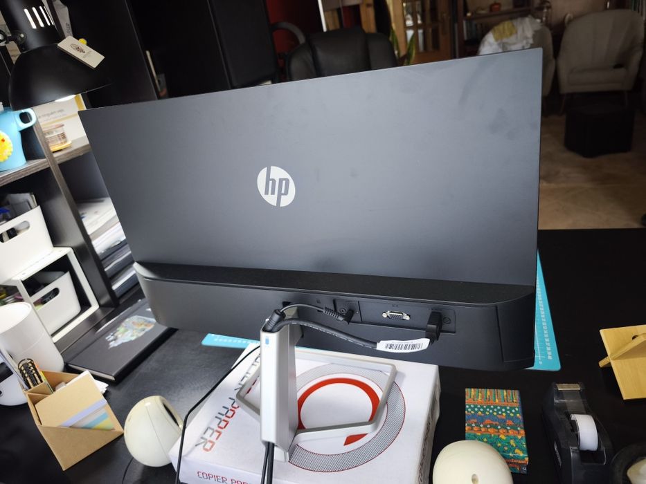 Monitor HP M24F para PC