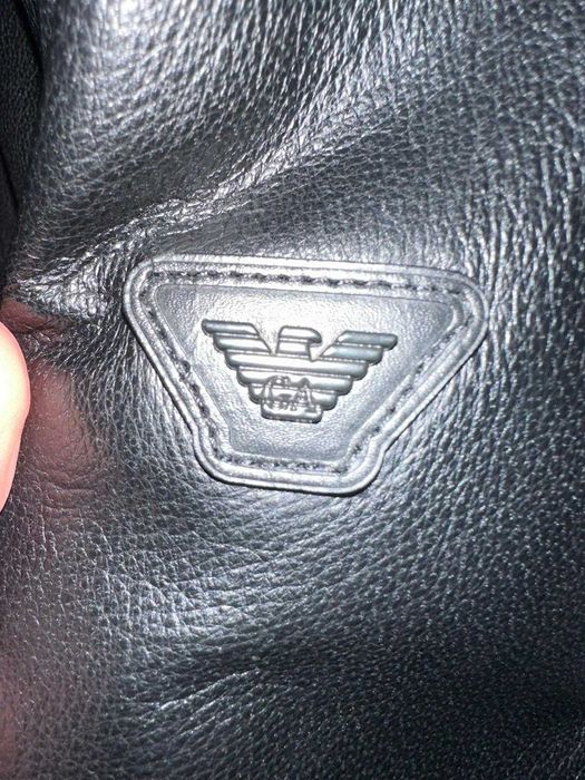 Casaco em pele. Armani