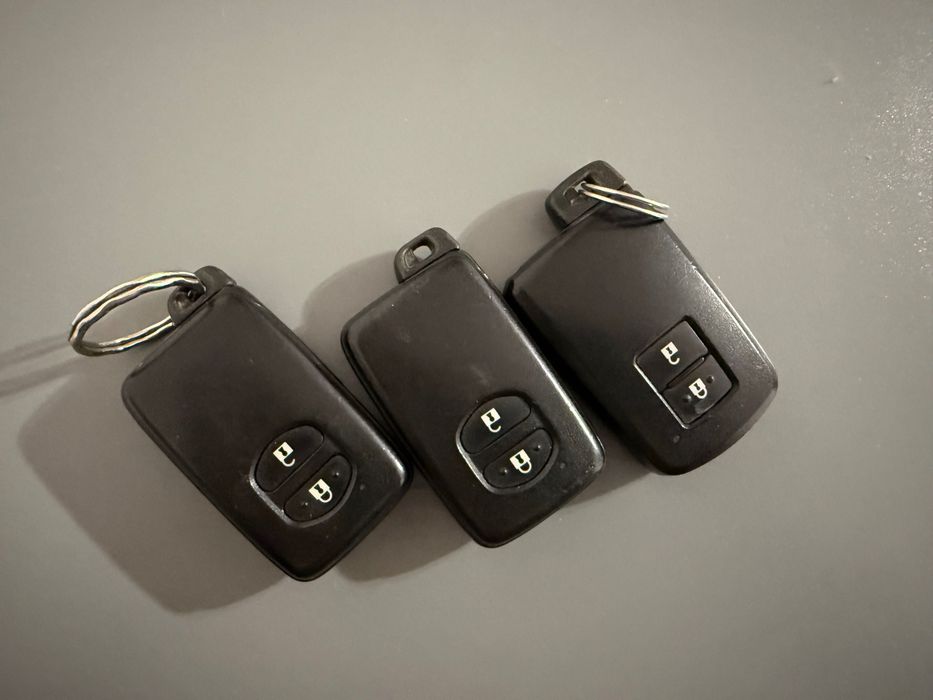 Kluczyki do Toyota Prius, Auris, Prius Plus