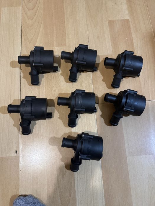 VAG Помпа водяная (насос) охлаждения, дополнительный электрический