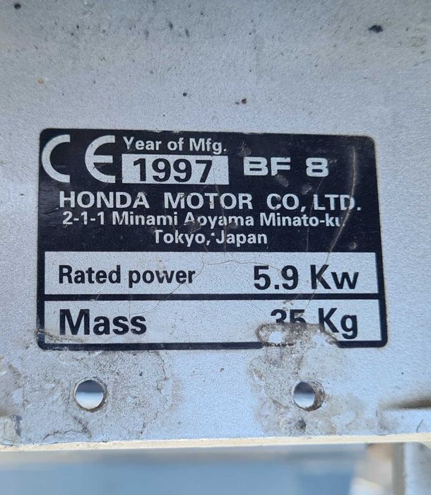 Silnik zaburtowy Honda BF8 L – 8 KM, 4-suwowy + linia paliwowa