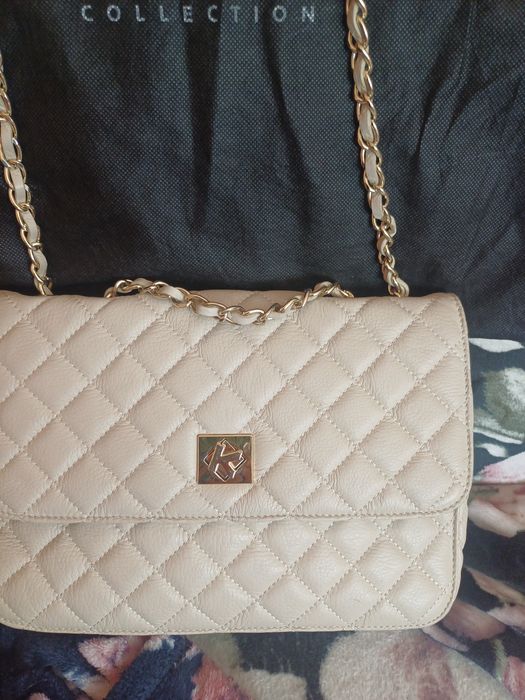 Piękna kremowa torebka Kazar