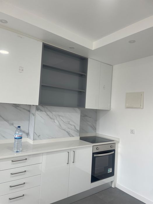 Apartamento T3 por arrendar sem contrato