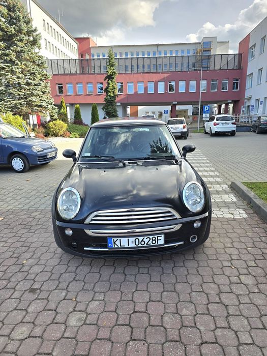 Mini Cooper  2004 r 1.6 benzyna Stan dobry