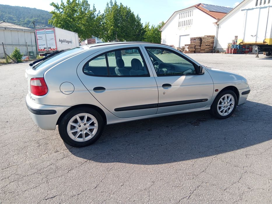 Renault Megane 1.4cc 16v