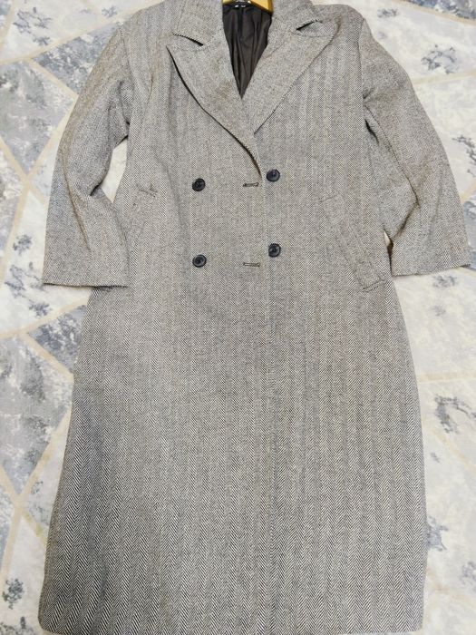 Пальто H&M Divided