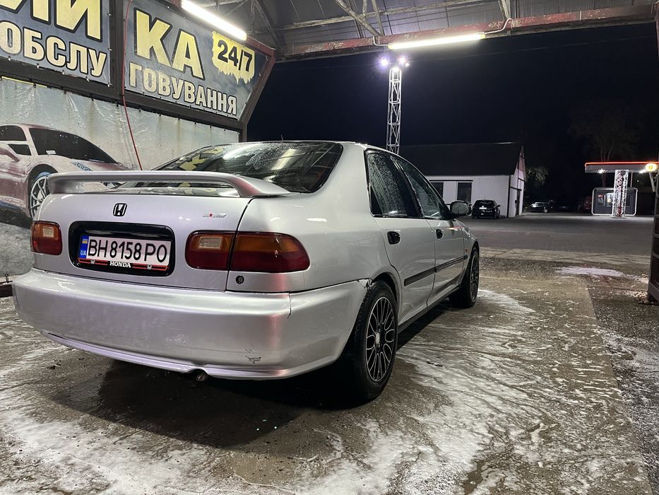 Продам хорошенькую Хонду Цивик