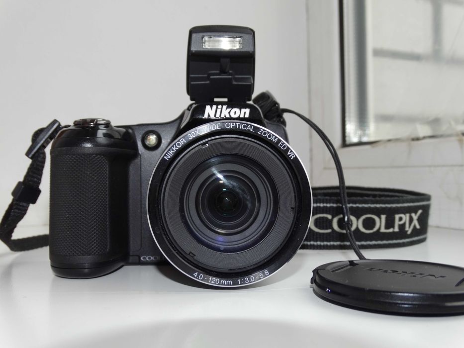 Продам фотокамеру Nikon Coolpix L820 Black