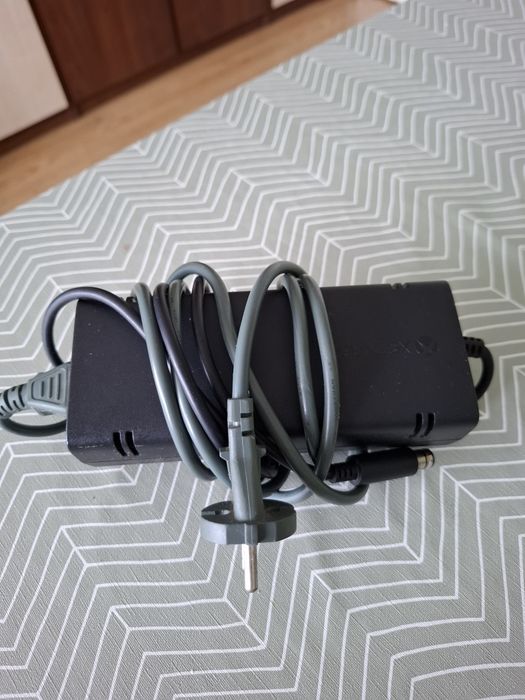 Sprzedam X-boxa 360