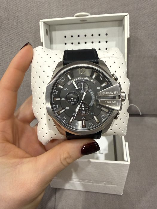 Чоловічий годинник Diesel DZ4297 та DZ4290