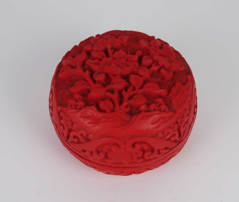 Caixas e pratos laca cinnabar - China, CADA