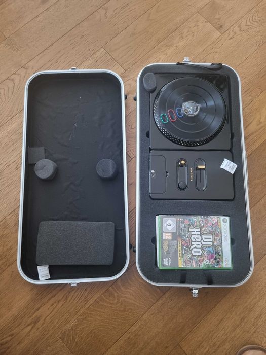 DJ HERO renegade jay-z eminem x360