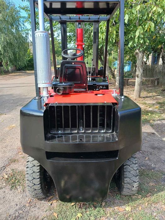Продам погрузчик Balkankar Dv 1793