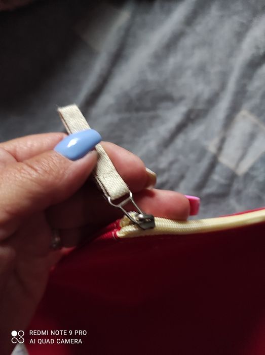 Папка на молнии новая