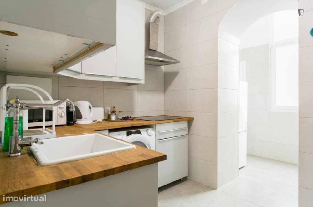 Apartamento com 3 quartos - localizado em Santa Apolónia Lisbon