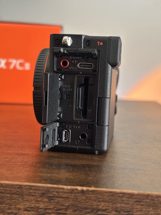 Sony a7C II (preto)