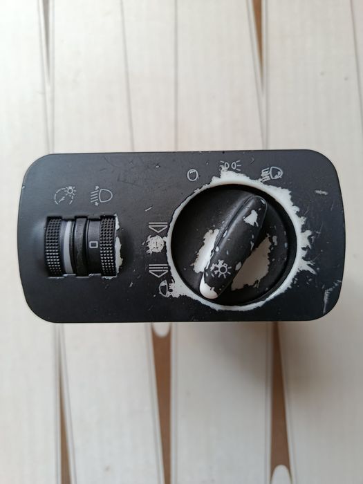 Перемикач світла Audi A3 8L