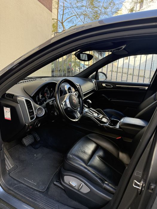 Porsche Cayenne 3.0