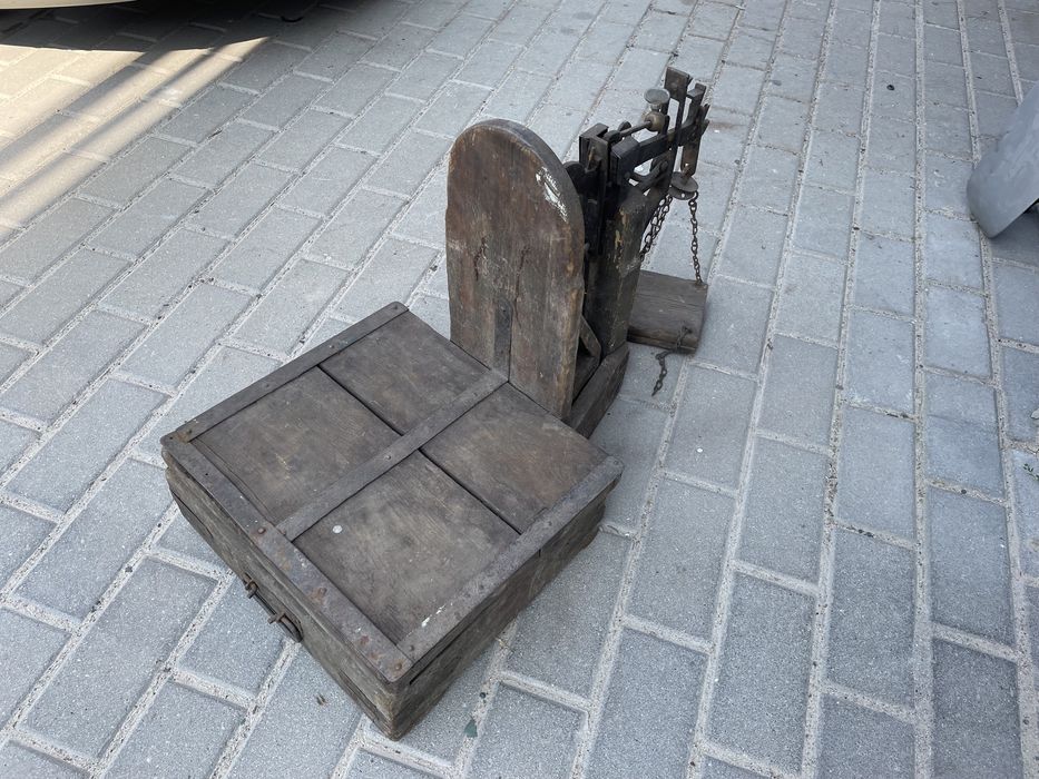 Stara drewniana waga retro vintage prl