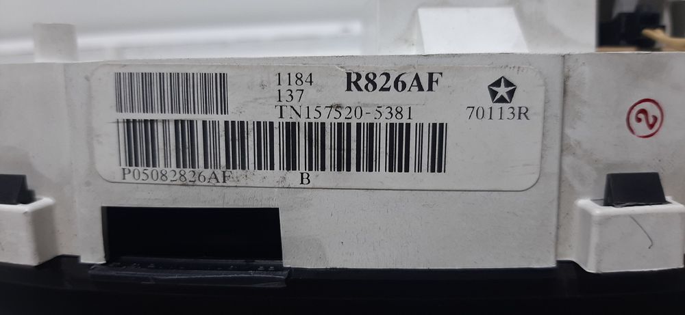 Quadrante / painel de instrumentos CHRYSLER Voyager IV (RG, RS)