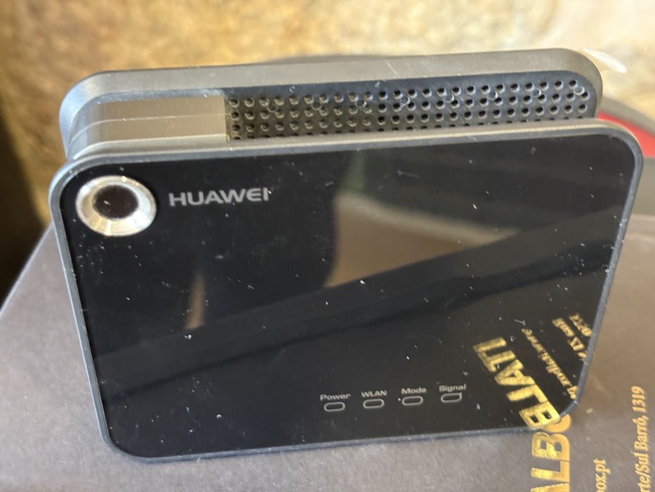 Router Wi-Fi/LAN D100 3G