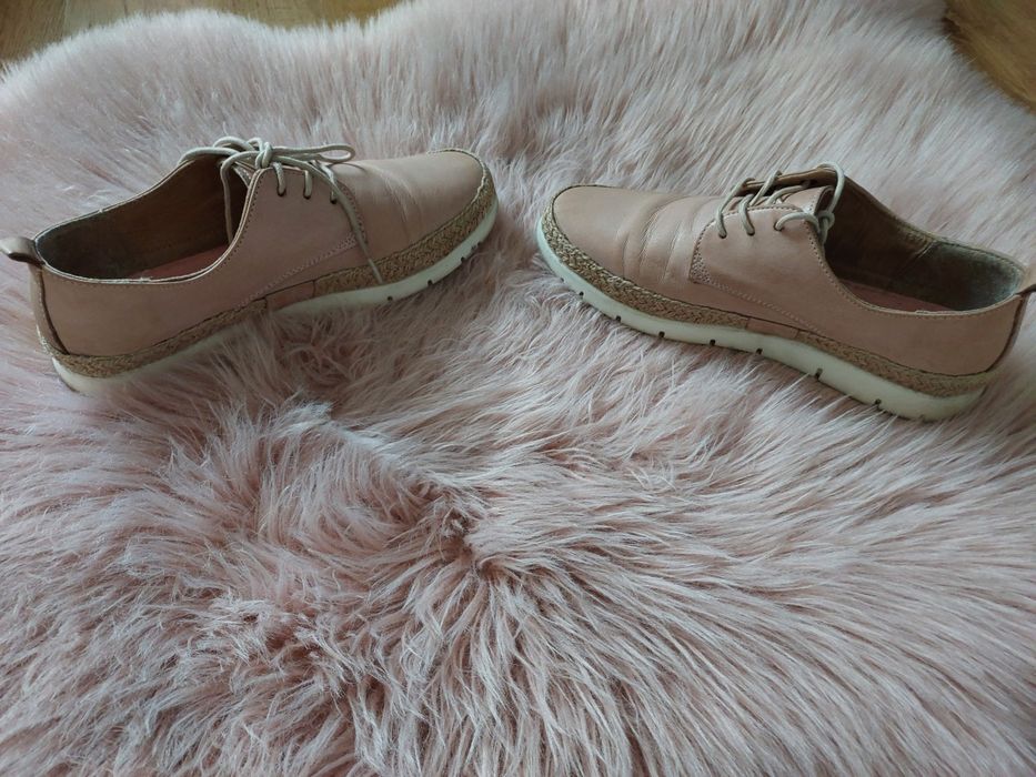Buty trzewiki skórzane Lasocki