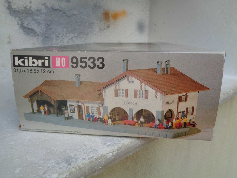 1:87 KIBRI Estação de Frasdorf para pista de comboio refª 9533