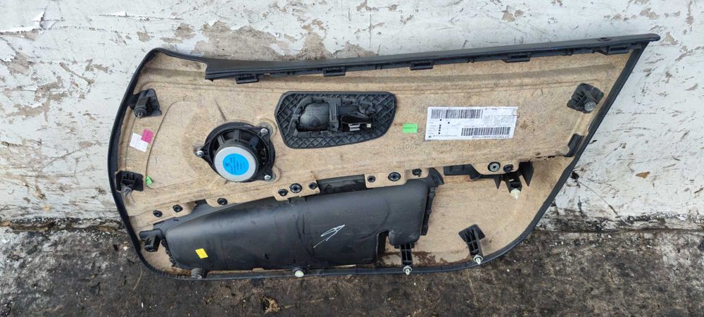 BMW E90 E91 Boczek Drzwi Lewy Przód Lewy Przedni LP