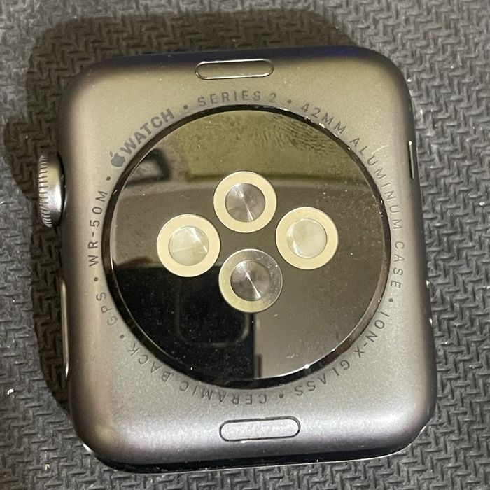 Apple Watch Series 2 на запчасти БАТАРЕЯ 100%