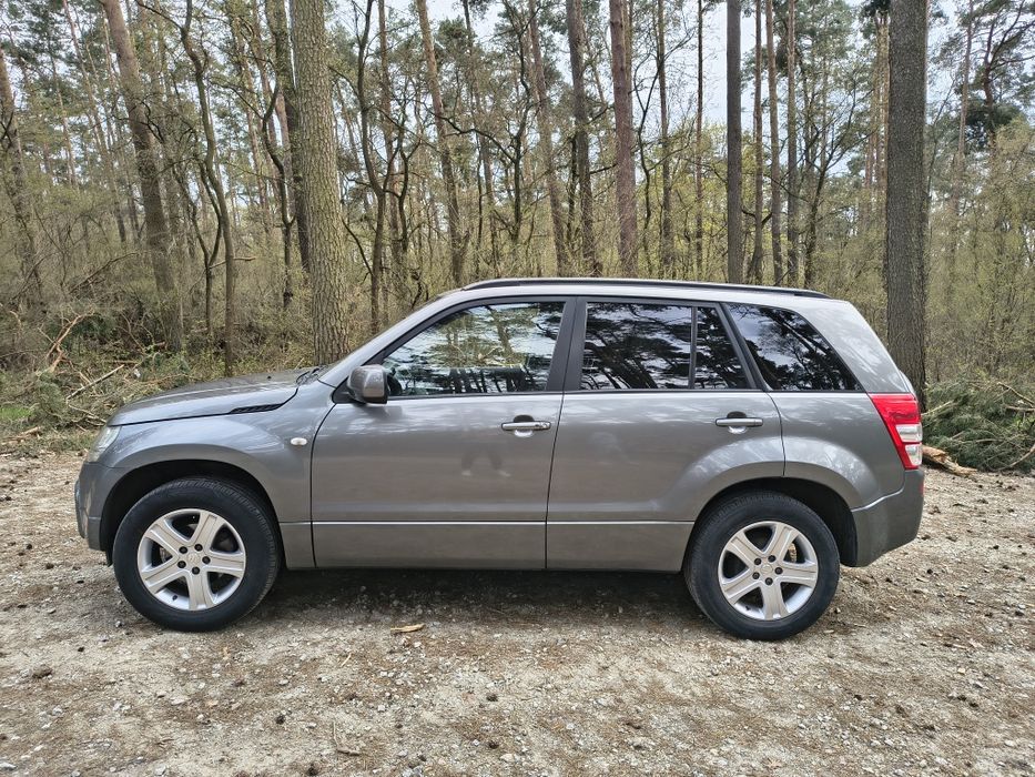 Suzuki Grand Vitara 2 2.0 LPG