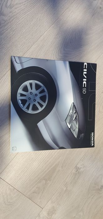 Prospekt Honda Civic 5d