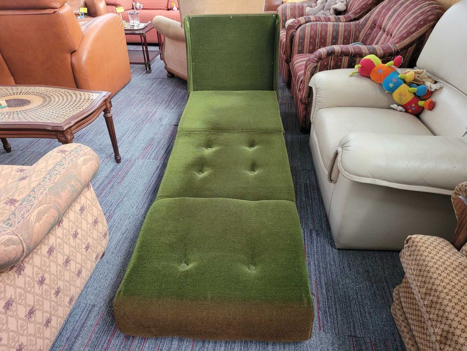 Sofá cambalhota - antigo mas em muito bom estado geral