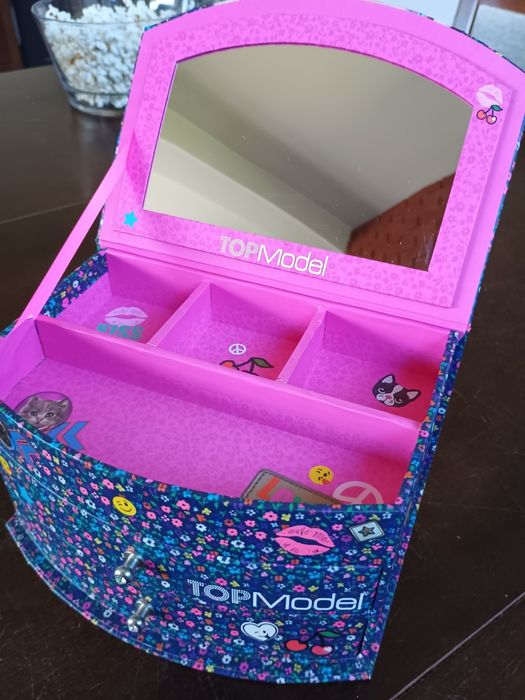 Szkatułka na biżuterię Top Model