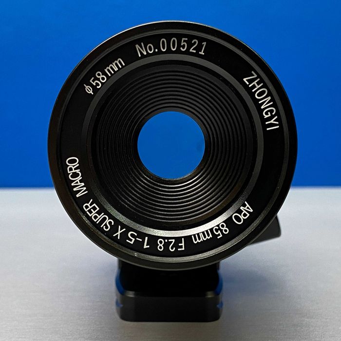 Mitakon Zhongyi Creator APO 85mm f/2.8 1-5X Super Macro (Fujifilm)