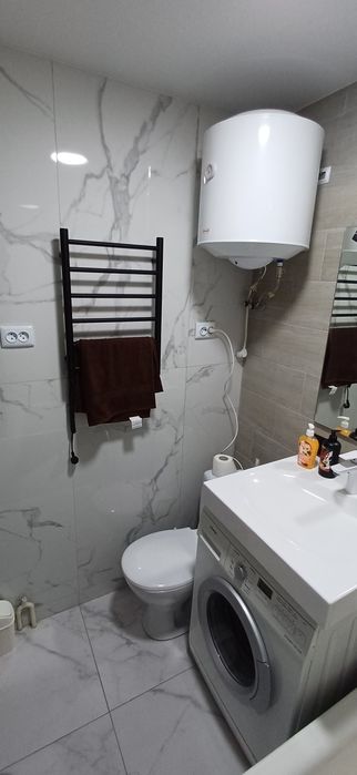 Квартира студія подобово