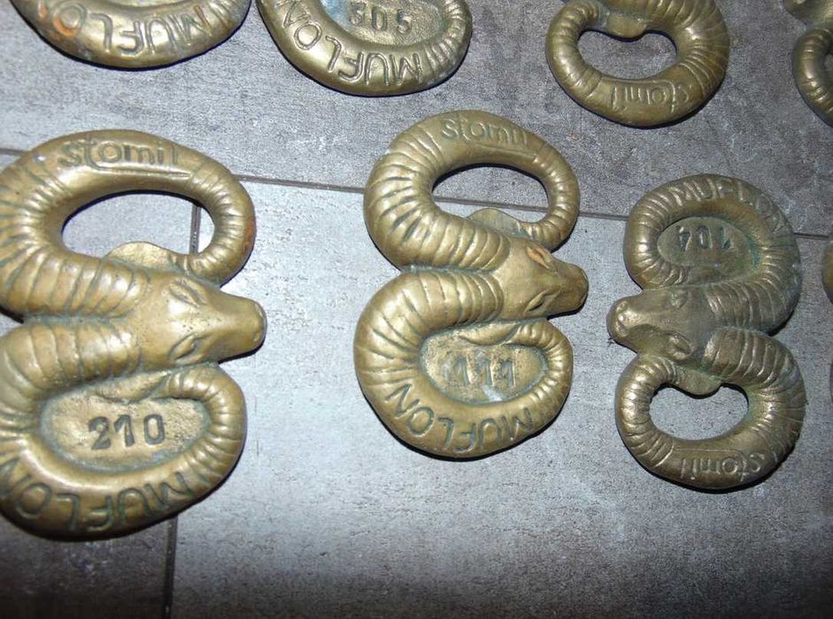 Mosiężny otwieracz Muflon Ustroń Stomil na klucz,cena za 1 sztukę