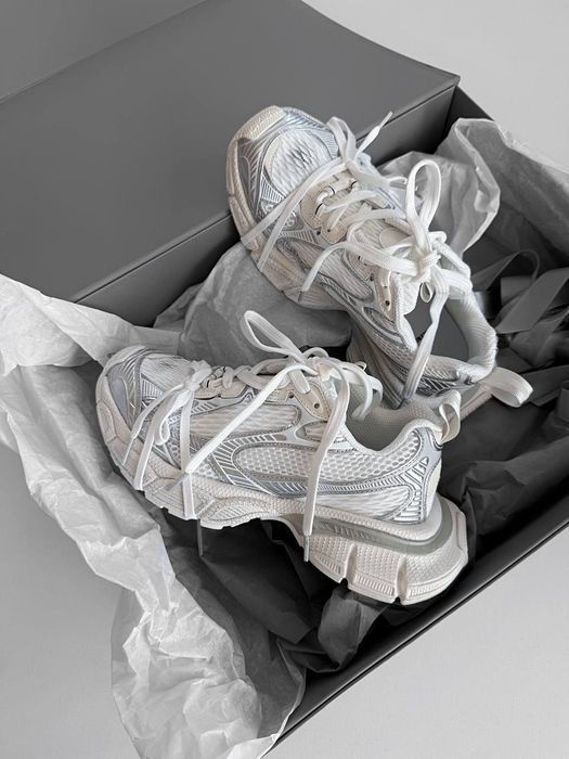 Balenciaga 3XL White Silver трендові жіночі кросівки баленсіага 3хл на платформі